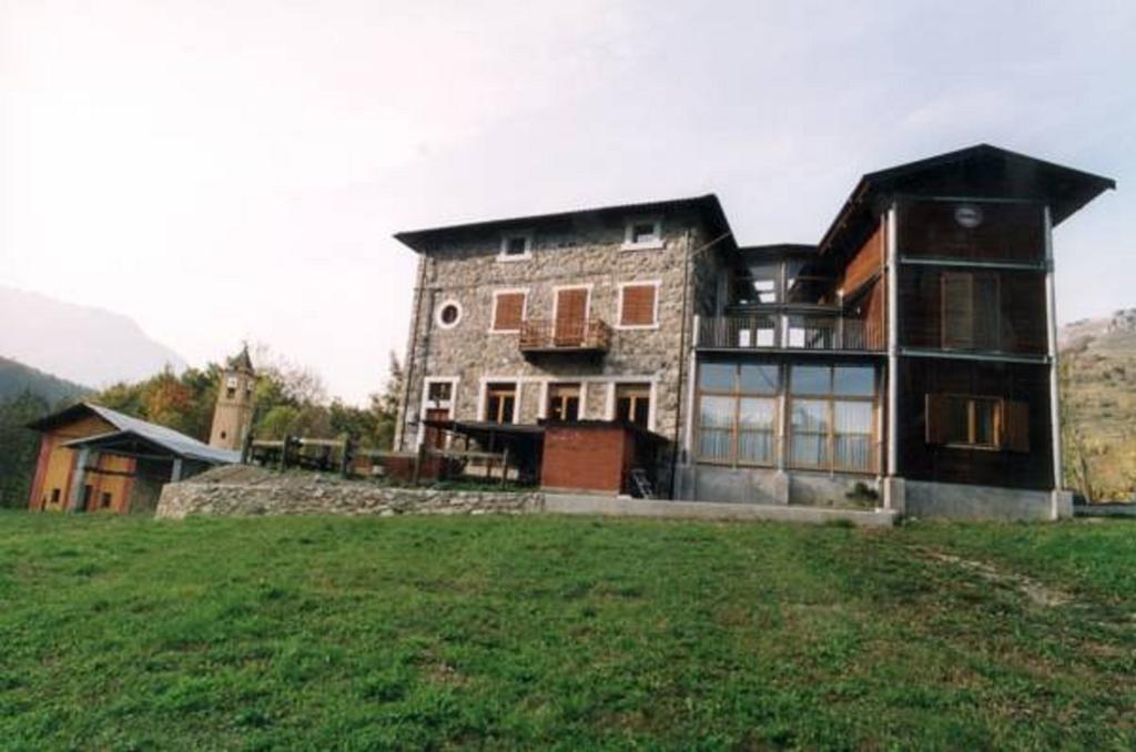 Locanda Del Sorriso Ентраккуе Екстер'єр фото